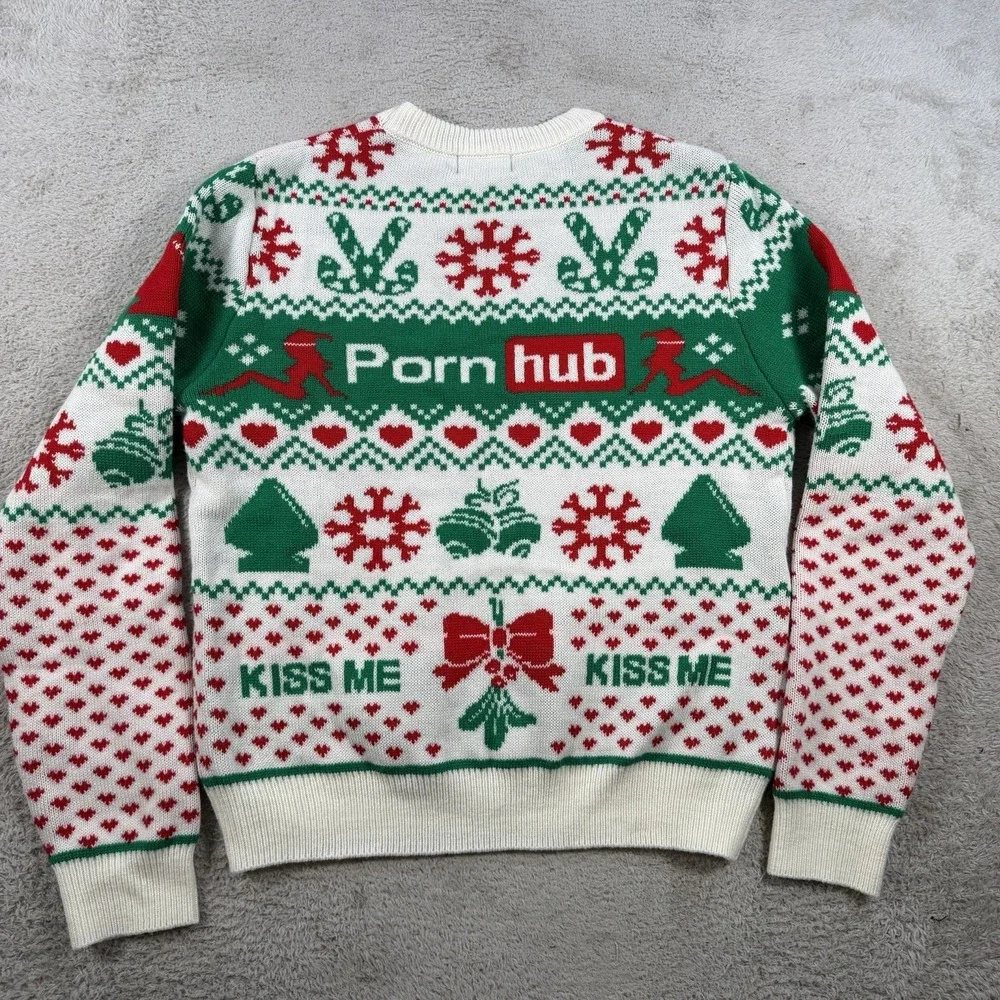 Pornhub Christmas Sweater Mens Small White Mistletoe Kiss Me Crewneck Pullover